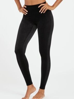 Spanx black Velvet Leggings SZ M